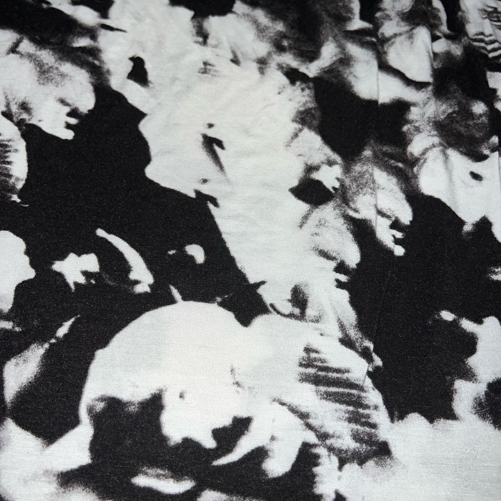 Patterned Skirt - image 2